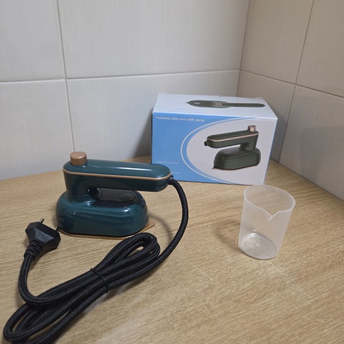Startronik Mini Portable Iron Green New