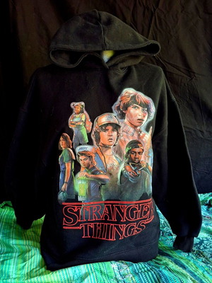 Zara x Stranger Things Hoodie 164, like new, black