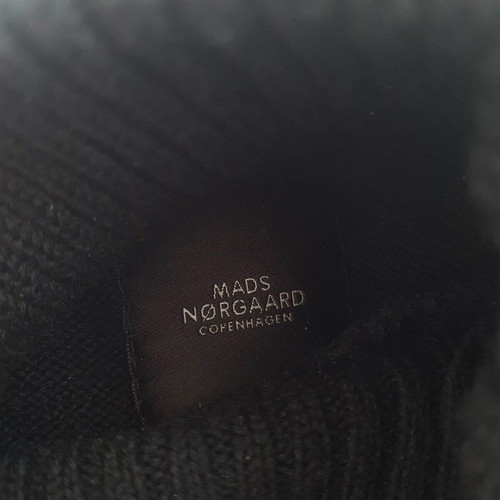 Mads Norgaard men's sweater new, 100% wool, size XS/S, black