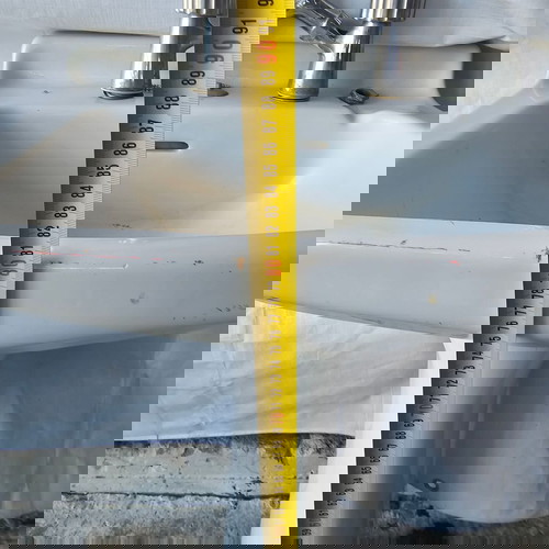 Νιπτήρας μπάνιου με κολώνα