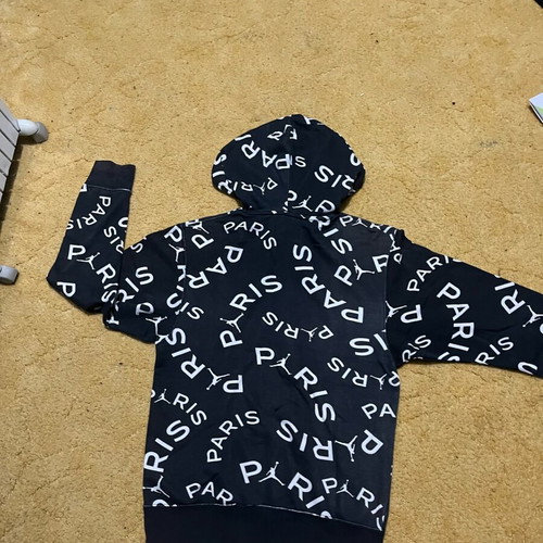 Jordan Nike Paris hoodie like new, black