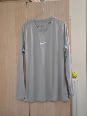 Nike Dry Fit Ανδρική Αθλητική Μπλούζα σαν καινούργιο, γκρι, μέγεθος L