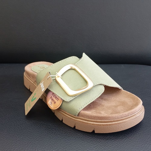 Jana platform sandals new with comfortable sole
