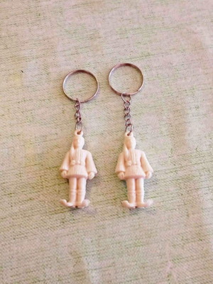 Evzones Tsoliades Keychains set of 2 like new vintage 60s 70s