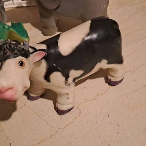 Plastic animals pack of 6 like new