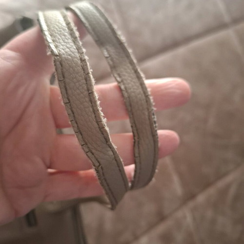 Carpisa shoulder bag like new, beige puro color
