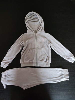 Alouette velvet tracksuit set used for 6 years old girl gray
