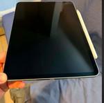 Apple iPad 11 Pro (2022) M2 with Apple Pencil and original case