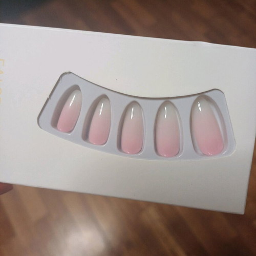 Babyboomer false nails set of 24 new with file and glue stickers