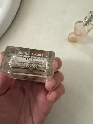 Μινιατούρες Gautier και Kors σαν καινούργιες, κενές