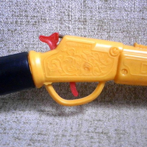 Winchester plastic toy new, Dallas, cowboy western