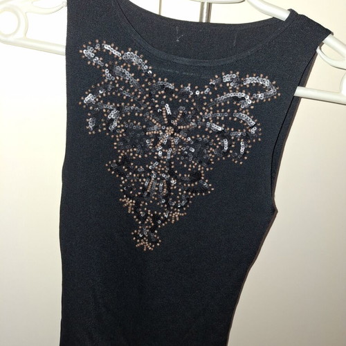 Black sleeveless top with brown leather-like design, like new, size M