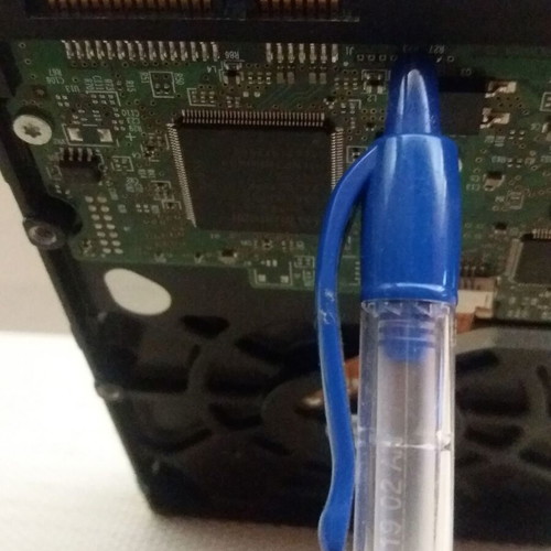 Hitachi 80 GB hard drive for PC like new