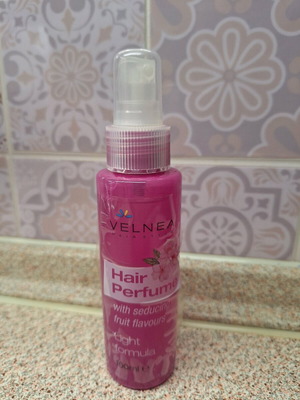 Velnea Hair Spray 100ml new