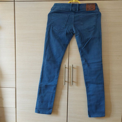 Blue women's jeans size 27 like new
