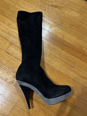 D&G boots used with gray details, size 39