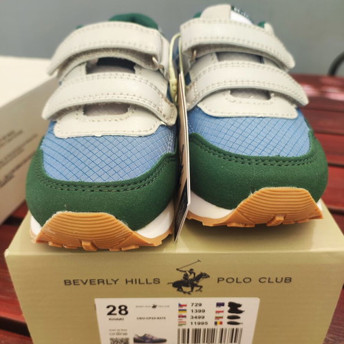 Beverly Hills Polo Club sneakers for boys size 28 new