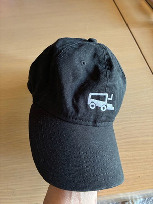 New Era baseball cap black like new with minimal white embroidered logo
