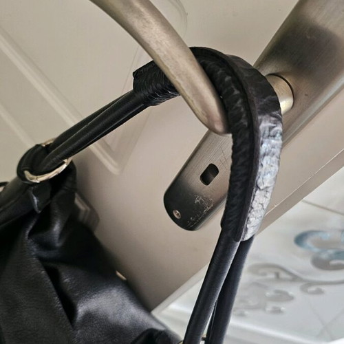 CP leather shoulder bag used, black