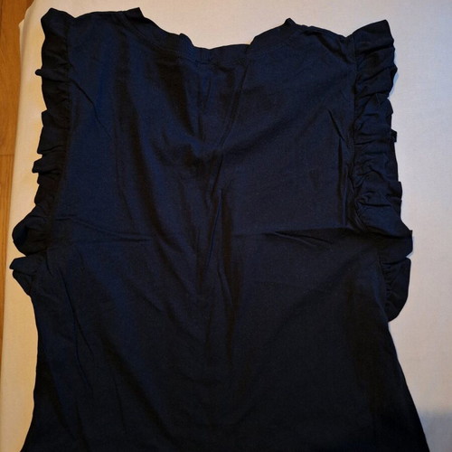 Women's black sleeveless top size S/M like new