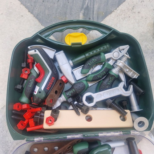 Bosch Mechanic Shop like new with many extras