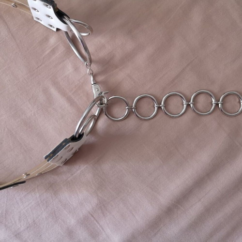 White belt with white rhombus on transparent base like new, 95 cm