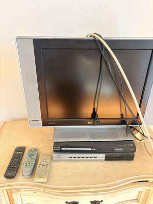 Philips 20PF4121 LCD τηλεόραση 20" 4:3 μεταχειρισμένη, retro gaming