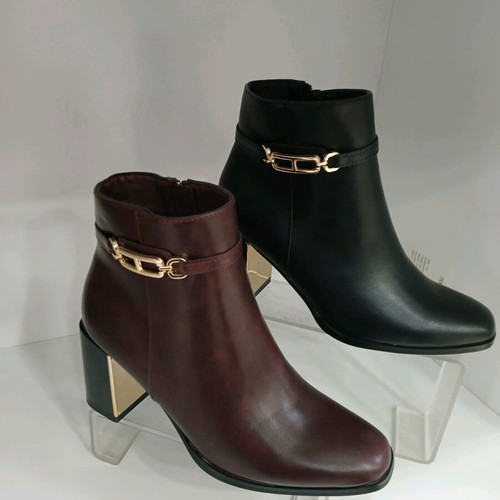 Women's boots new in black and burgundy colors