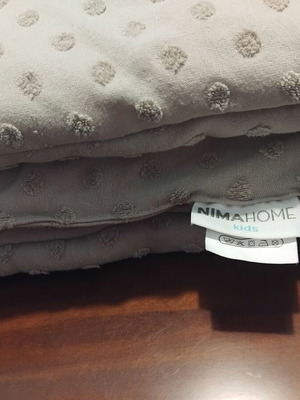 Nima Home Kids crib blanket