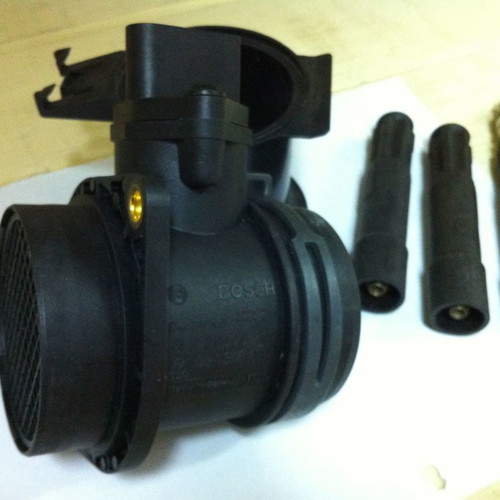 Bosch air mass meter used for VW Audi Seat Skoda