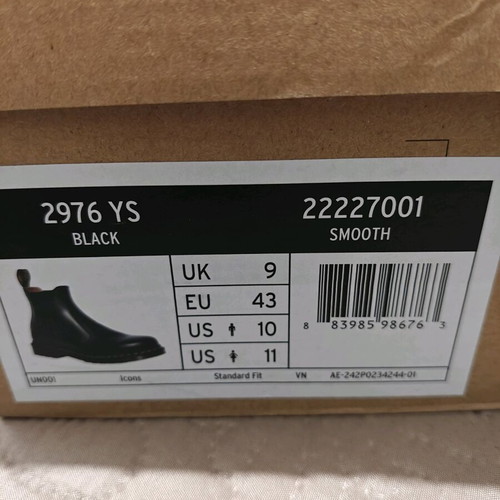 Dr Martens men's boots new, leather, size 43