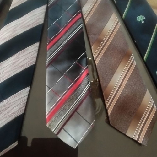 Ties set of 9 used, 2 pure silk with unique patterns