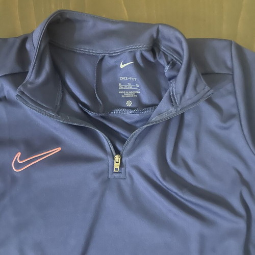 Nike Thermal Fit Jacket brand new, size small