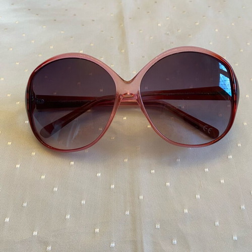 Segue women's sunglasses new, round with red frame and grey gradient lenses