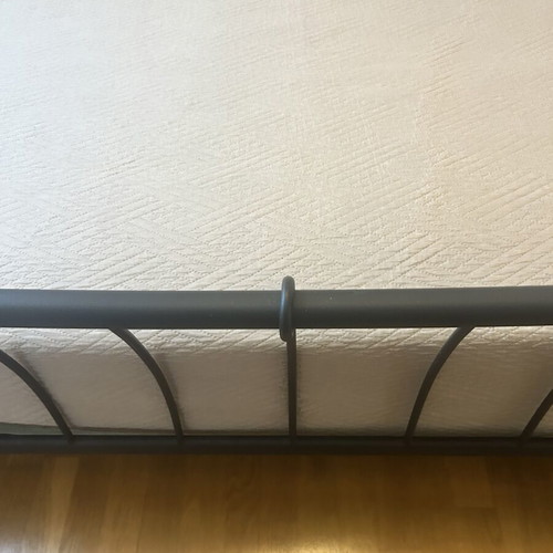 Double iron bedroom set like new, dark matte brown