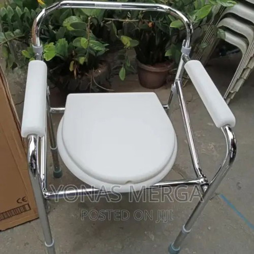 Mobility aid chair