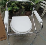 Mobility aid chair