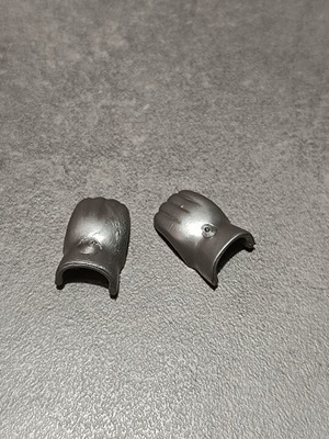 Playmobil armor gloves