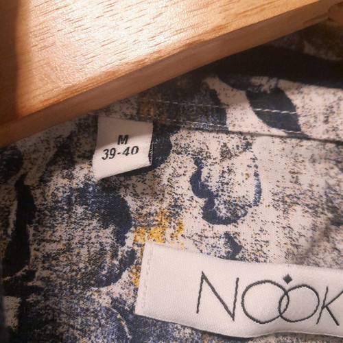 NOOK shirt teen used, size 39_40