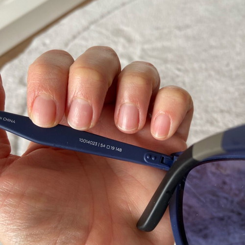 Toms sunglasses like new, dark blue color