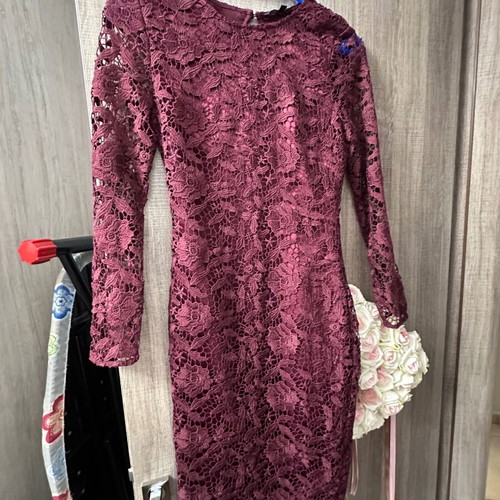 Dress with lace like new, size S