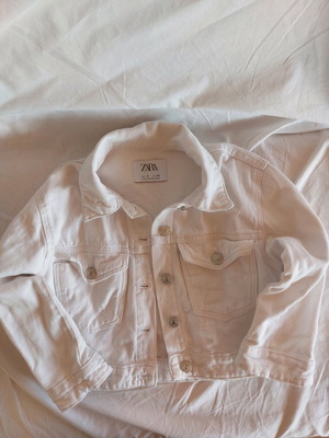 Zara kids' white denim jacket like new, age 6