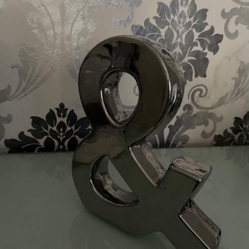 Decorative item used, in excellent condition