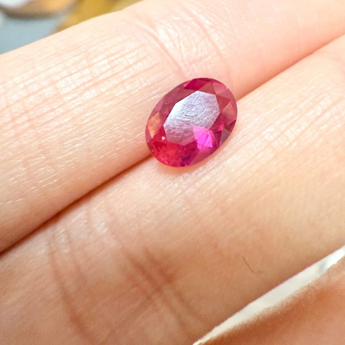 Ruby stone 6x8mm new, cultivated, pinky red