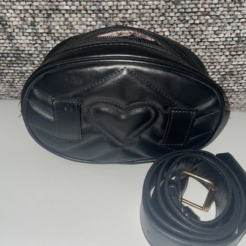 Belt bag with embossed quilted heart design, new