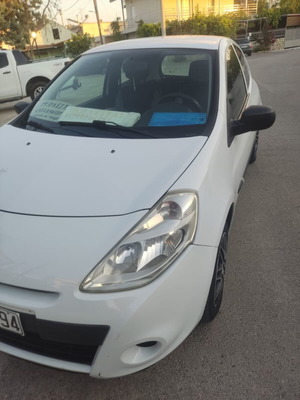 Renault Clio diesel car 2009, manual, like new, 112000 km