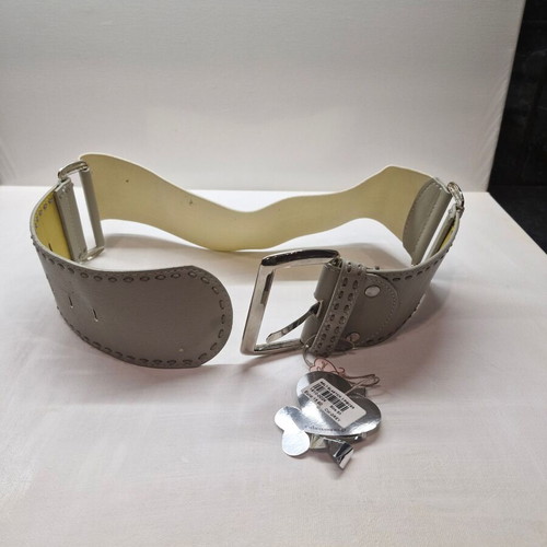 Wide belt used with elastic and silver buckle gray