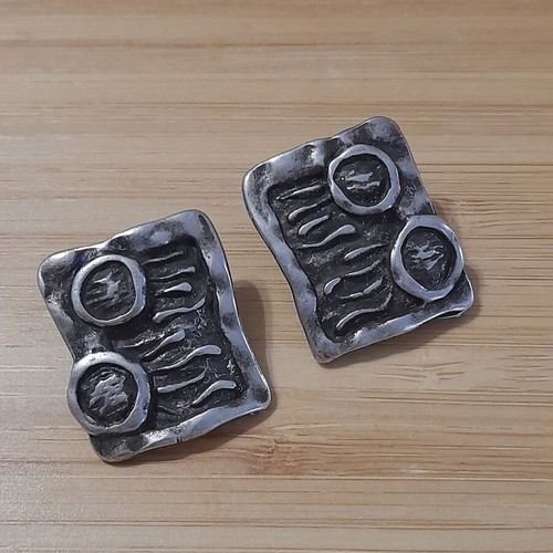 Boho stud earrings new, black and silver