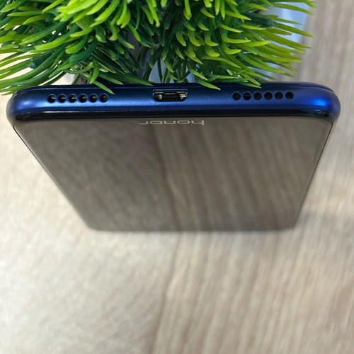 Honor 8A JAT-L41 smartphone like new, 64GB, 3GB RAM, blue, dual SIM