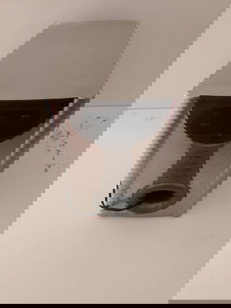 ΠΩΛΕΙΤΑΙ SUBWOOFER SENSUI